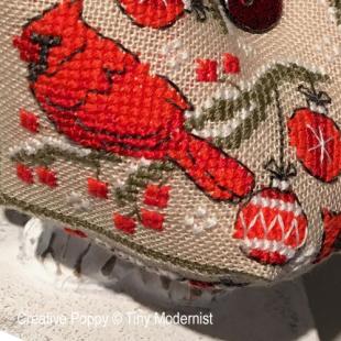 Cardinal Wreath - Modern Cross Stitch Pattern – Tiny Modernist